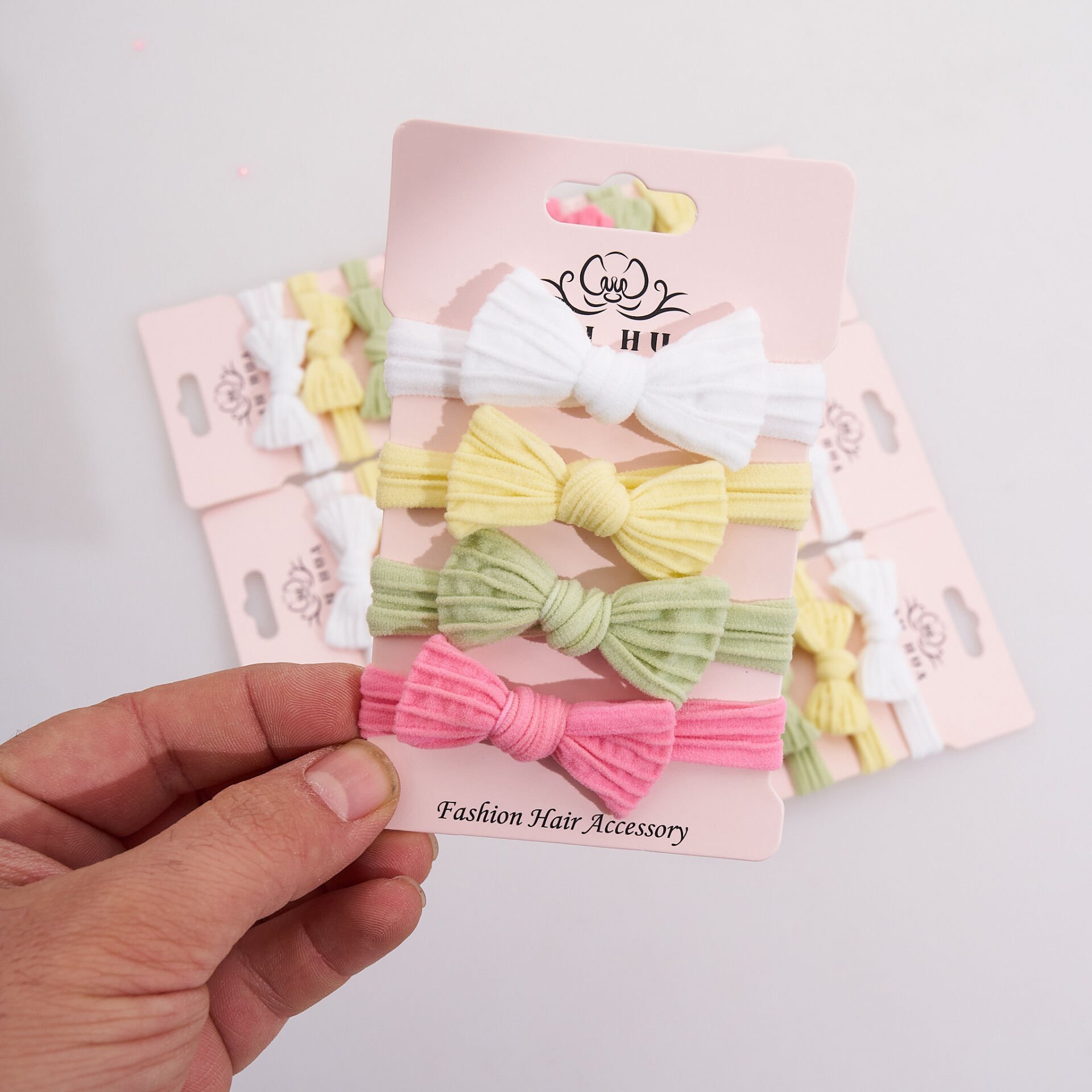 KARTLI LASTİK TOKA L-42