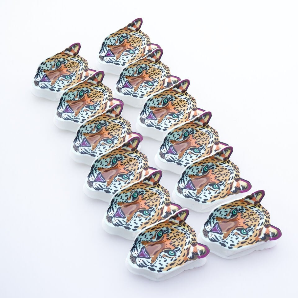 FİGÜRLÜ KEMİK MANDAL M-101