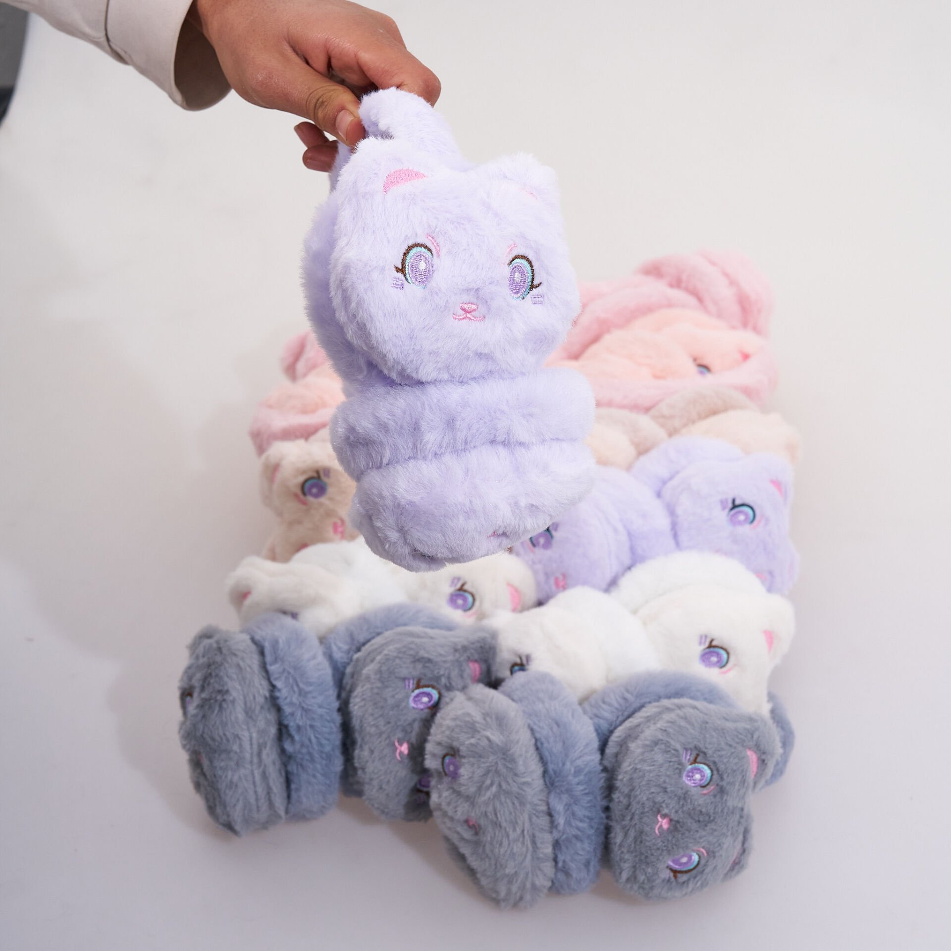 DÜZ ÇOCUK KULAKLIĞI