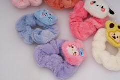 TÜYLÜ FİGÜRLÜ SİMİT TOKA L-82