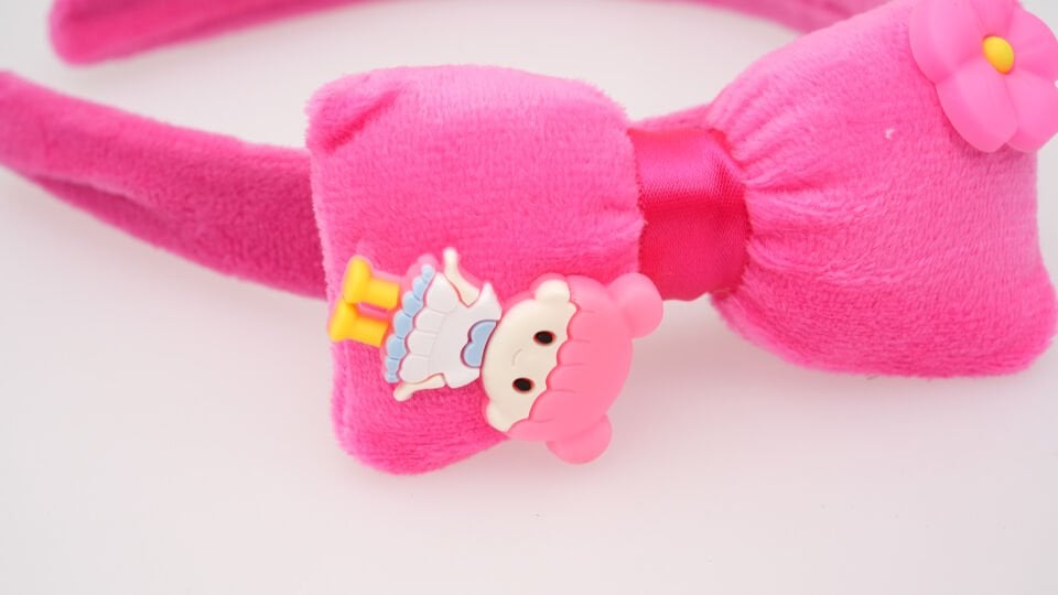 TÜYLÜ ÇİFT FİGÜRLÜ TAÇ