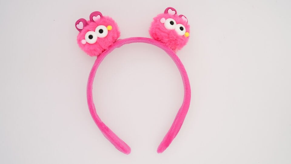 TÜYLÜ ÇİFT FİGÜRLÜ TAÇ