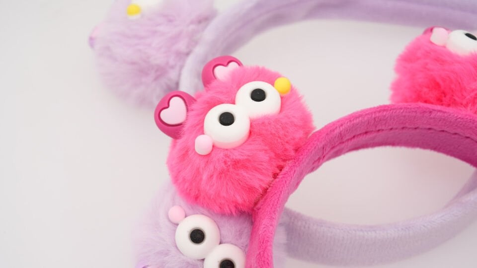 TÜYLÜ ÇİFT FİGÜRLÜ TAÇ