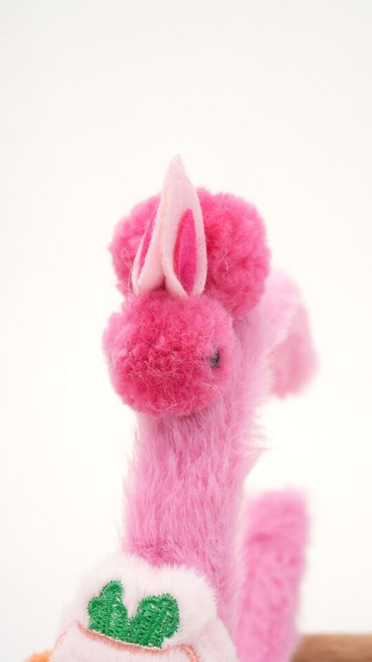 TÜYLÜ ÇİFT FİGÜRLÜ TAÇ