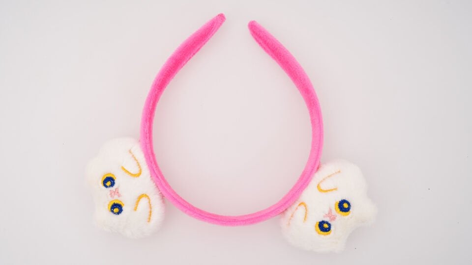 TÜYLÜ ÇİFT FİGÜRLÜ TAÇ