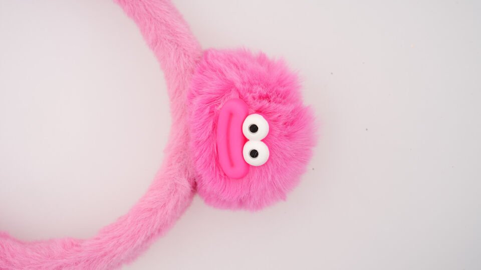 TÜYLÜ ÇİFT FİGÜRLÜ TAÇ