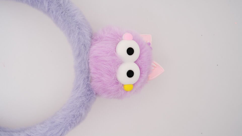 TÜYLÜ ÇİFT FİGÜRLÜ TAÇ