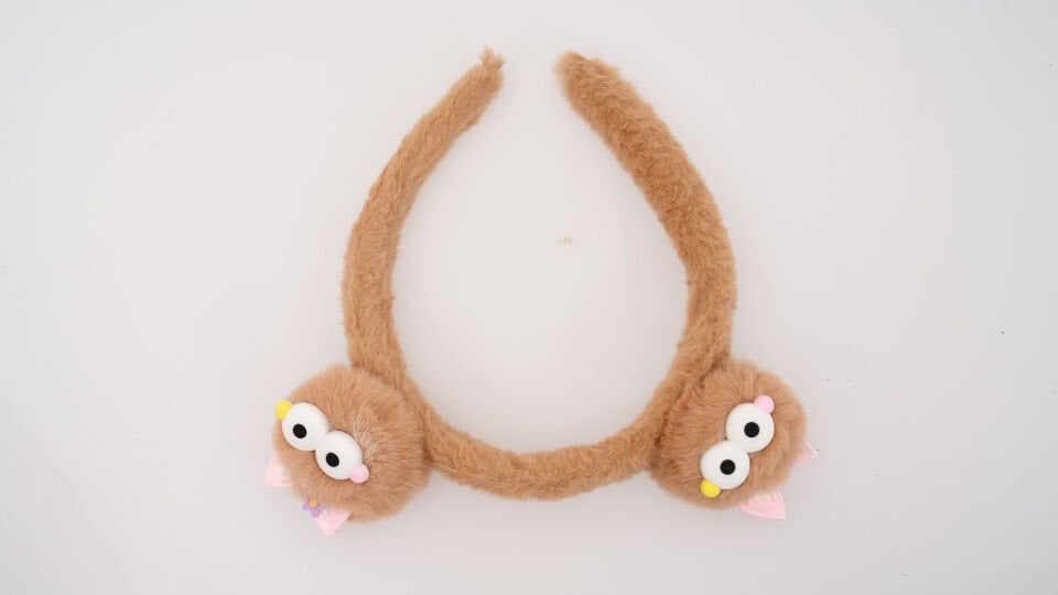 TÜYLÜ ÇİFT FİGÜRLÜ TAÇ