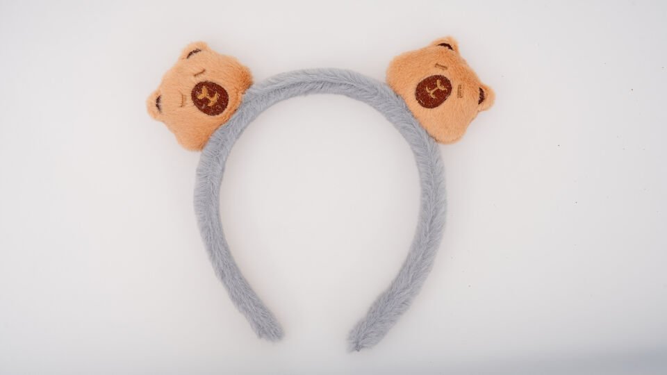 TÜYLÜ ÇİFT FİGÜRLÜ TAÇ