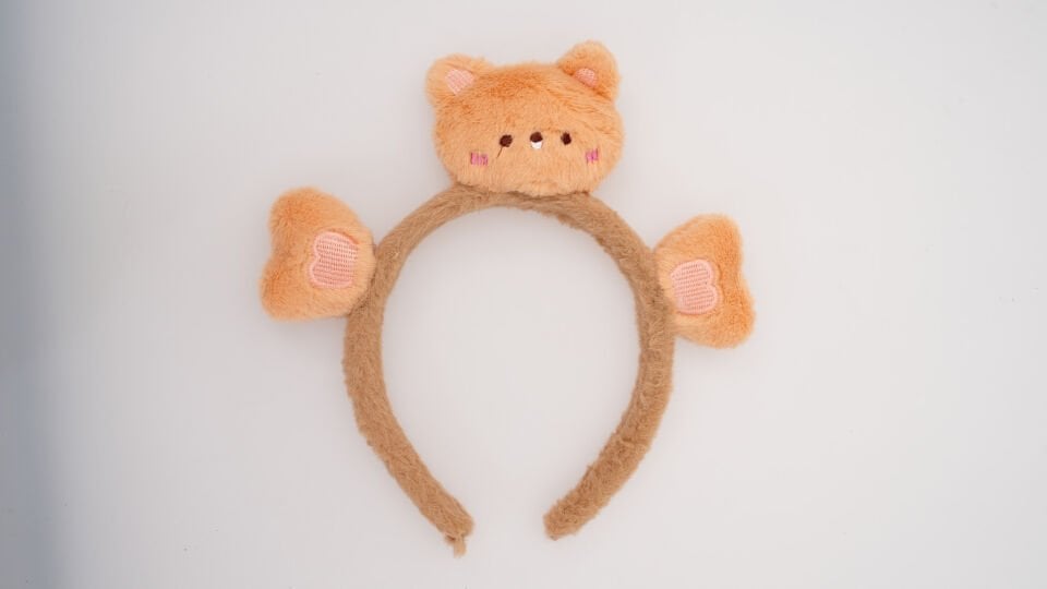 TÜYLÜ ÇİFT FİGÜRLÜ TAÇ