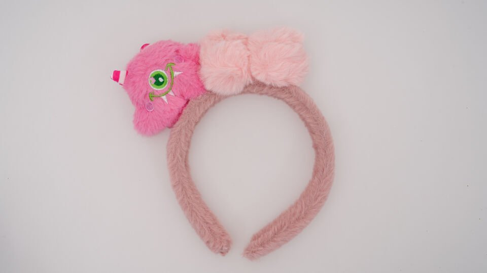 TÜYLÜ ÇİFT FİGÜRLÜ TAÇ