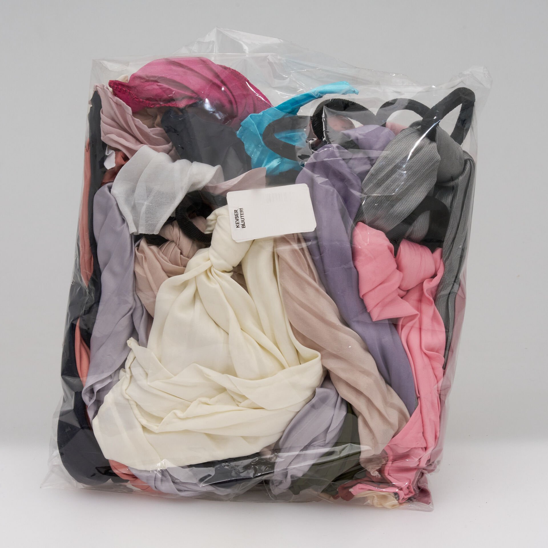 KUMAŞLI SARKINTILI HAVLU TOKA