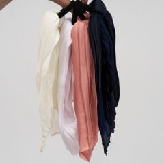 KUMAŞLI SARKINTILI HAVLU TOKA