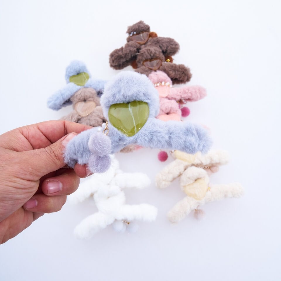 ZİNCİRLİ TÜYLÜ MANDAL KVS-33-A