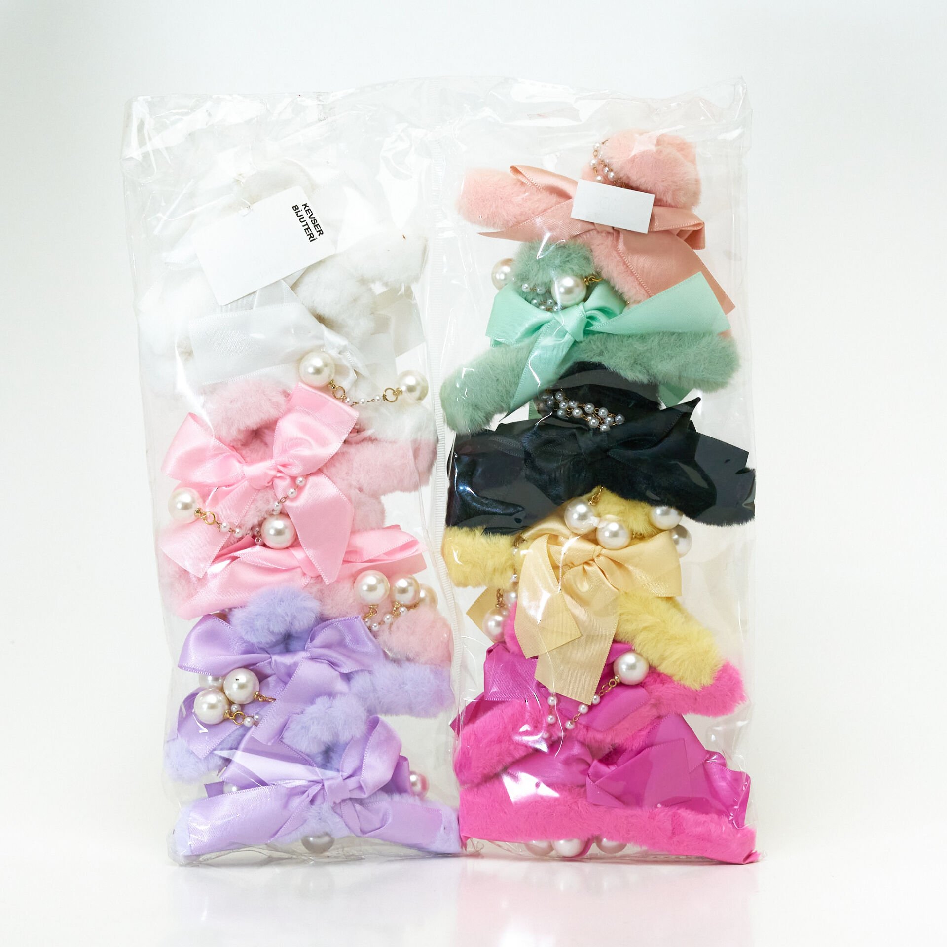 ZİNCİRLİ TÜYLÜ MANDAL KVS-26-B