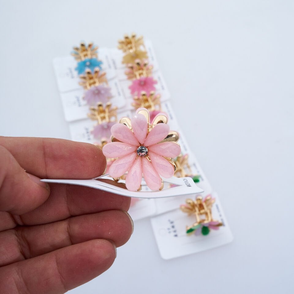 ÇİÇEKLİ TAŞLI METAL MANDAL KVS-67