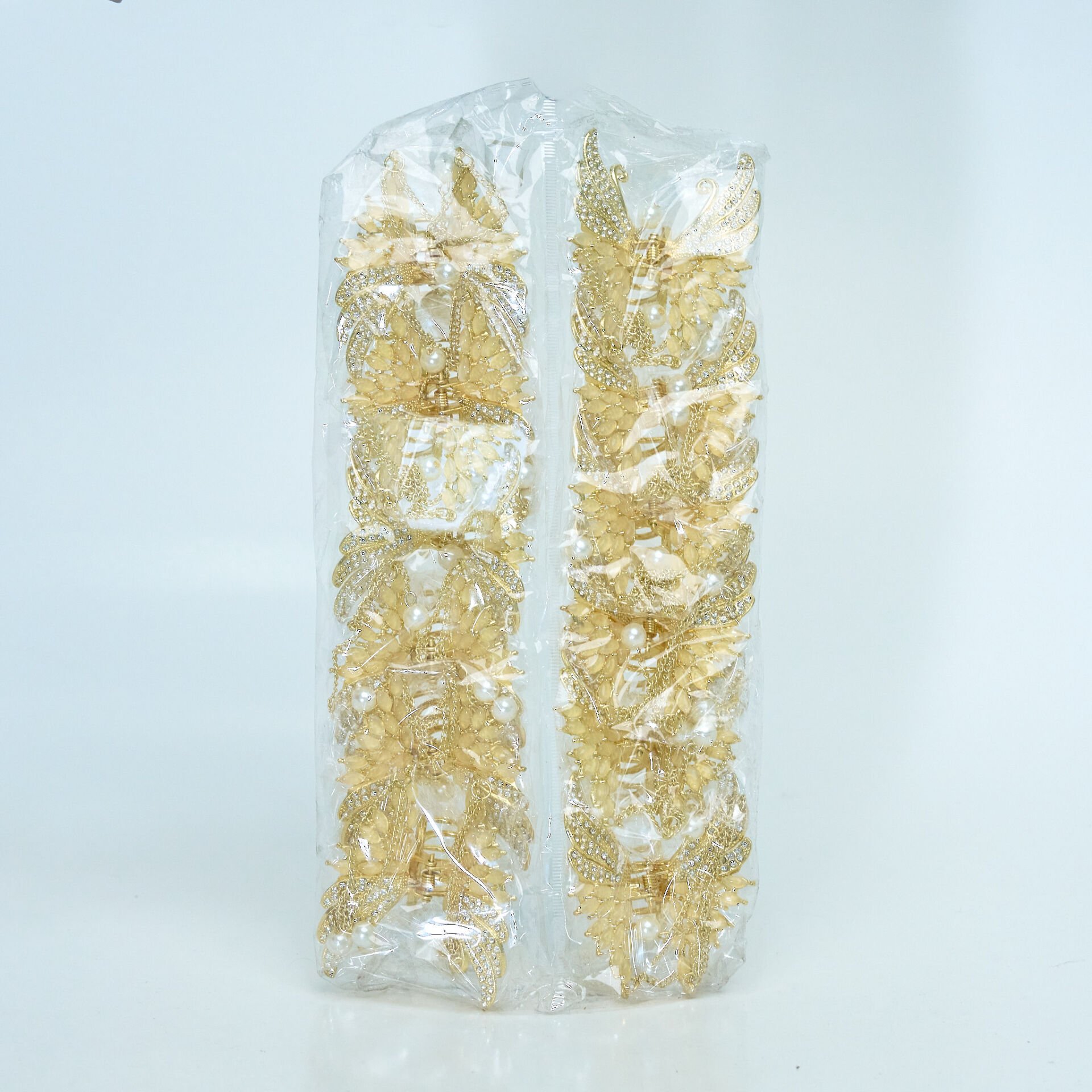 TAŞLI ZİNCİRLİ KELEBEK MANDALM-1