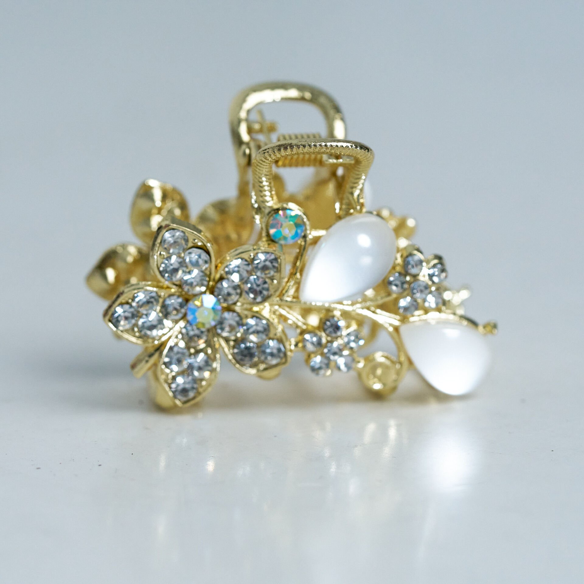 TAŞLI ÇİÇEKLİ ORTA BOY MANDAL KVS-60-B