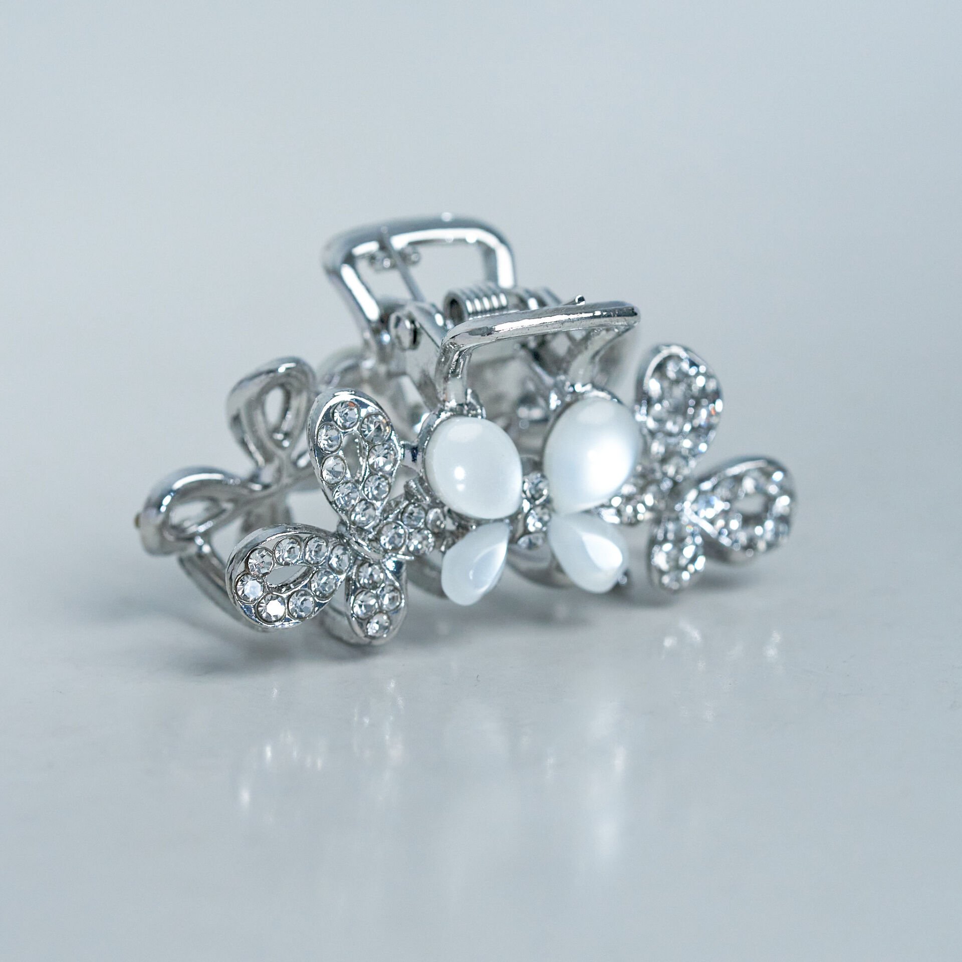 TAŞLI ÇİÇEKLİ MANDAL KVS-60-A