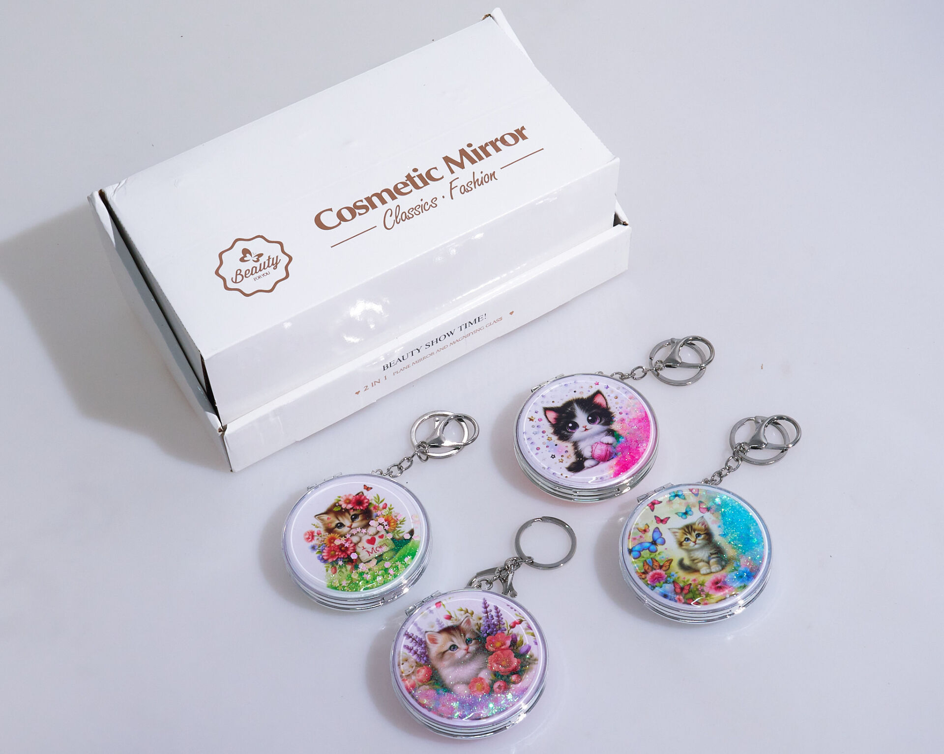 SULU ANAHTARLIKLI AYNA