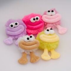 TÜYLÜ MASKOT KVS-A-58