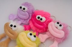 TÜYLÜ MASKOT KVS-A-58