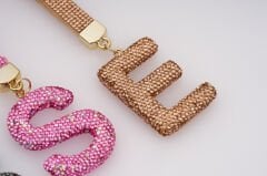 TAŞLI HARF LÜKS ANAHTARLIK KVS-A-69-C