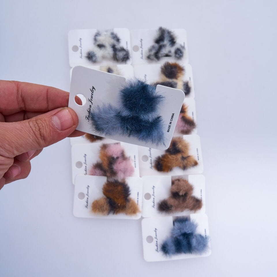 MİNİ KARTLI TÜYLÜ MANDAL