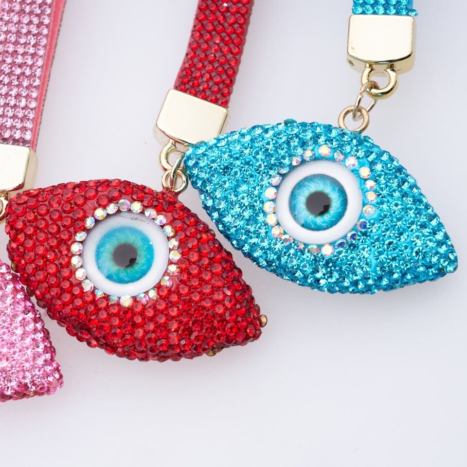 TAŞLI LÜKS  ANAHTARLIK A-17