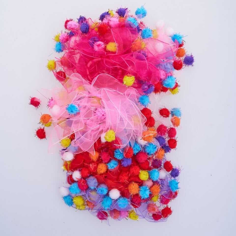 TÜLLÜ PONPONLU HAVLU TOKA L-28